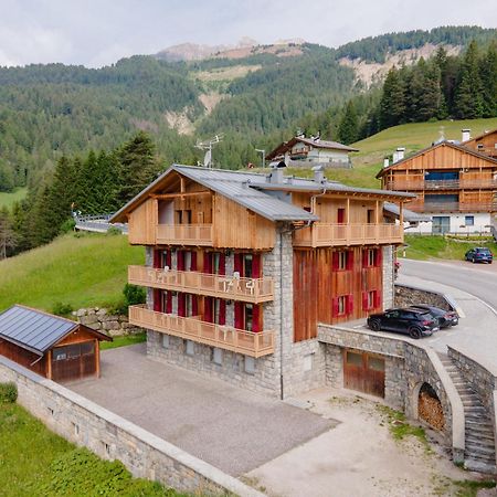 Apartamento Tobia Bruja Vigo di Fassa Exterior foto