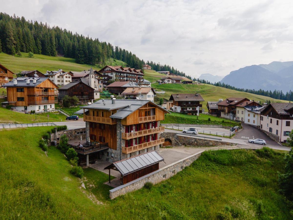 Apartamento Tobia Bruja Vigo di Fassa Exterior foto