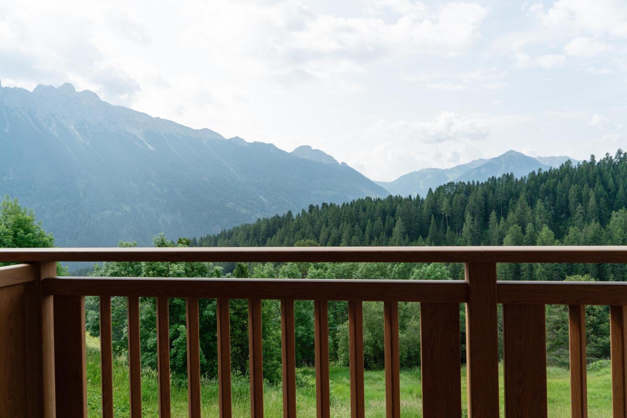 Apartamento Tobia Bruja Vigo di Fassa Exterior foto