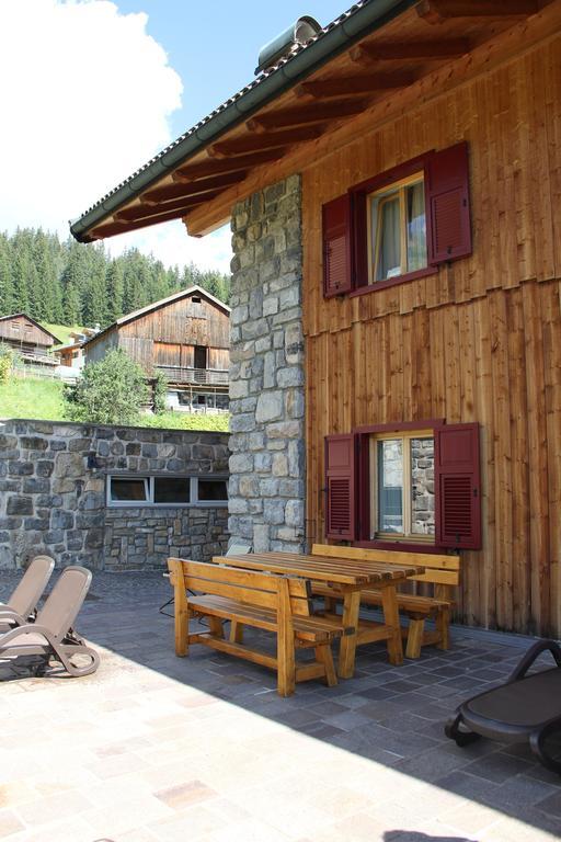 Apartamento Tobia Bruja Vigo di Fassa Exterior foto